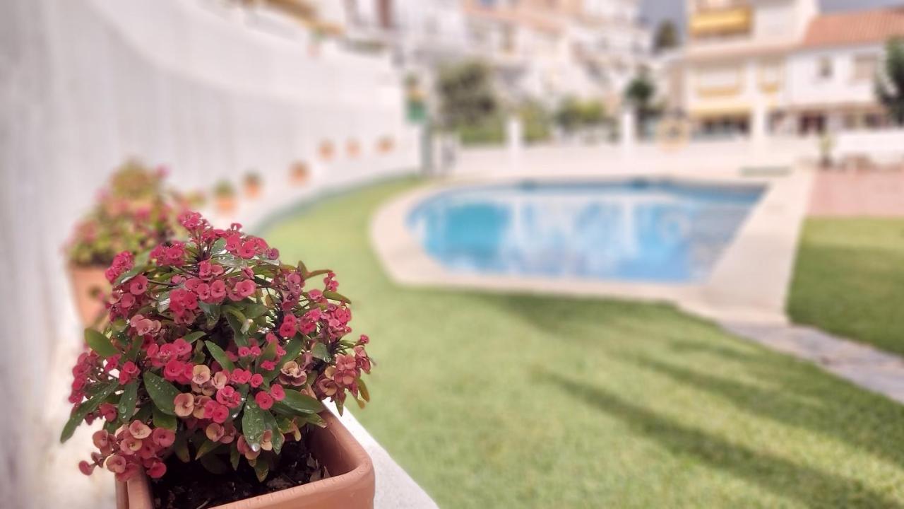 Apartamento Del Parque Flats Meseta Swimmingpool Torremolinos Exterior foto