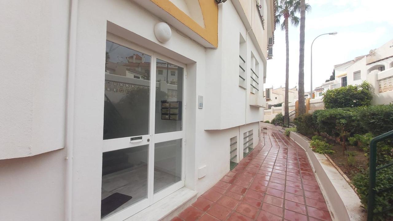 Apartamento Del Parque Flats Meseta Swimmingpool Torremolinos Exterior foto